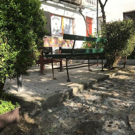 apartman Lilium Apartment Sarajevo Bagian luar foto