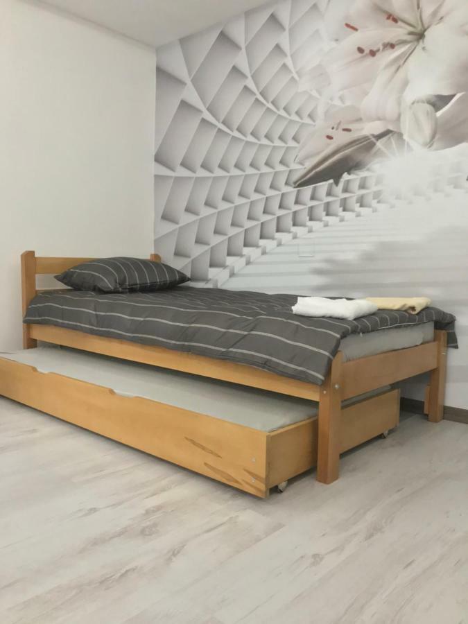 apartman Lilium Apartment Sarajevo Bagian luar foto